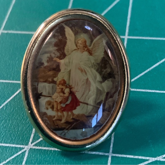 Religious Angle Looking Over Children lapel pin small Costume Jewelry - Picture 3 of 9